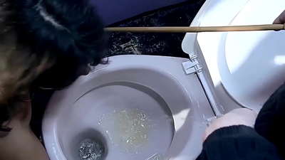 ಹೀರುವಂತೆ ಬಲವಂತವಾಗಿ